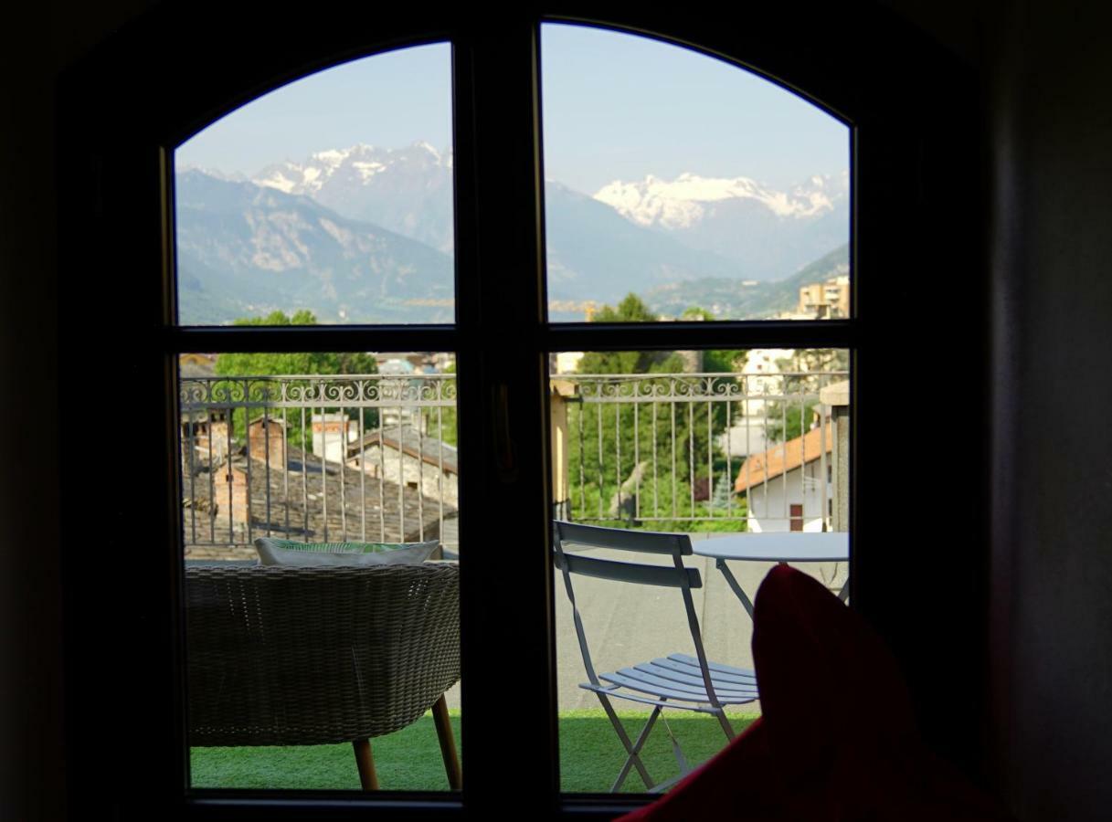 Mansarda Del Sole, Nel Cuore Di Aosta Dış mekan fotoğraf