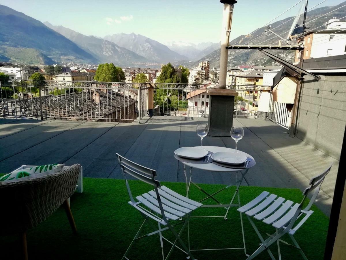Mansarda Del Sole, Nel Cuore Di Aosta Dış mekan fotoğraf